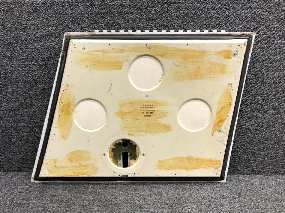 66793-018 (Use: 66793-800) Piper PA28RT Baggage Door Structure (Minus Latch)