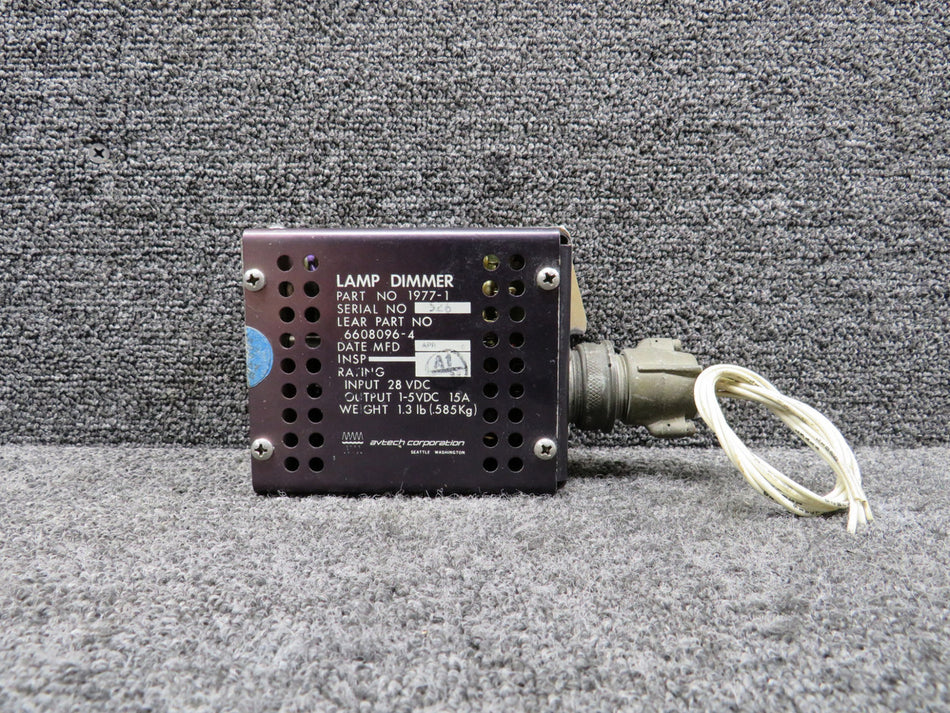 1977-1 (Alt: 6608096-4) Avtech Lamp Dimmer Unit (Volts: 28)
