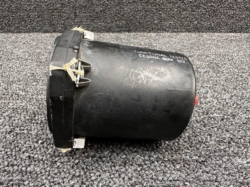 G991-01-1C Garwin Rate of Climb Indicator (Minor Crack)