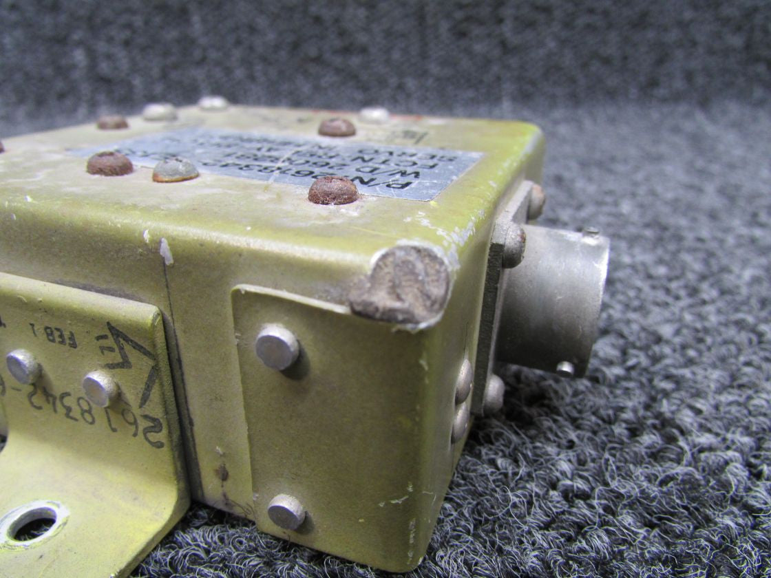 KC60123MBM17-KC