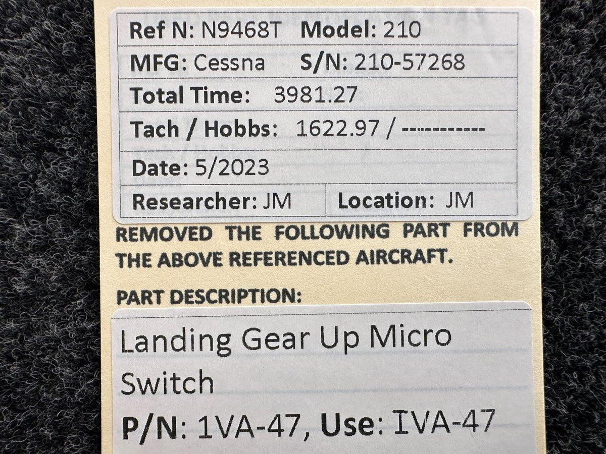 Microswitch 1VA-47 (Use: IVA-47) Micro Switch Landing Gear Uplock Micro Switch