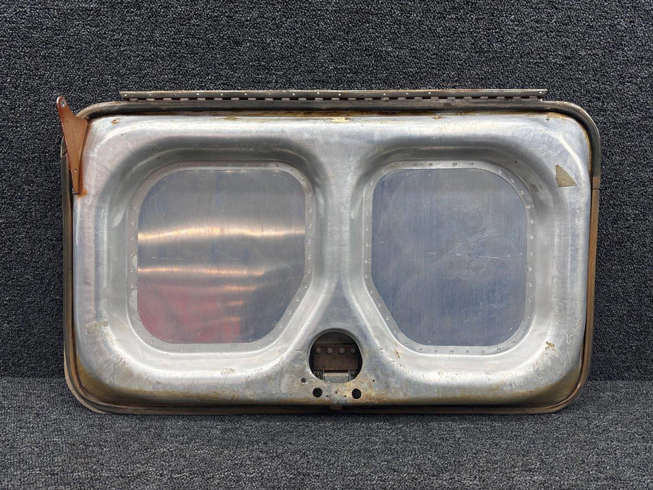 Cessna Aircraft Parts 1211141-8, 1211128-1 Cessna 210 Baggage Door Structure with Lock and Ring Pull
