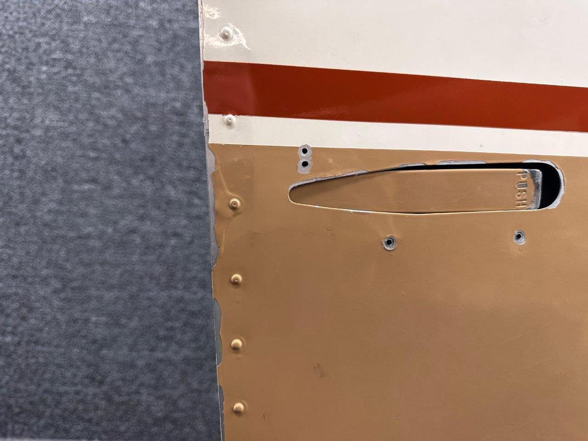 Cessna Aircraft Parts 1210040-2 Cessna 210 Cabin Door Structure RH with Latch