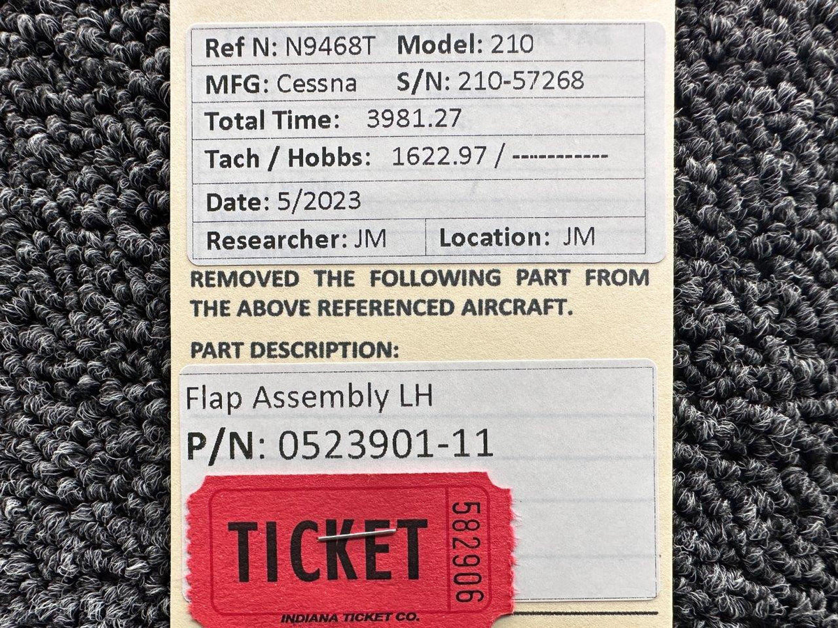 Cessna Aircraft Parts 0523901-11 Cessna 210 Flap Assembly LH