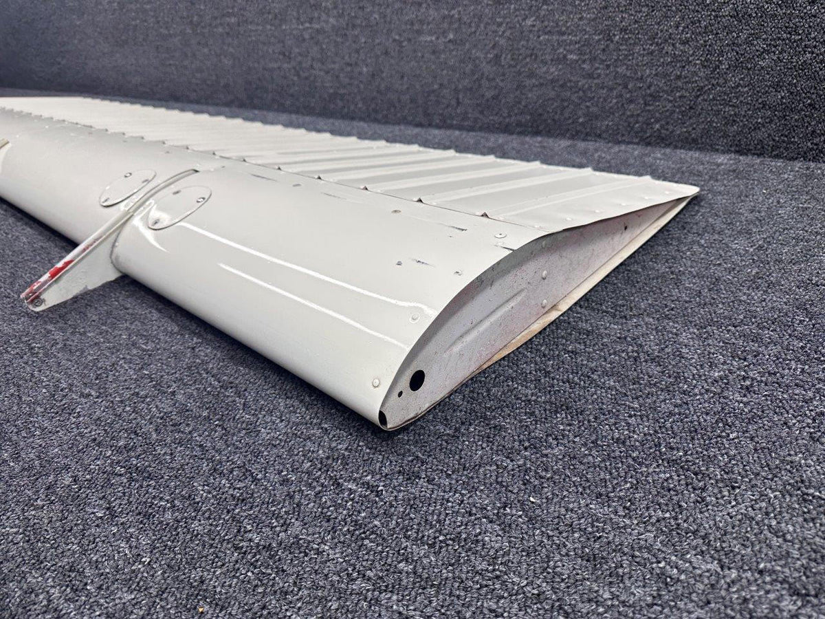 Cessna Aircraft Parts 0523901-12 Cessna 210 Flap Assembly RH
