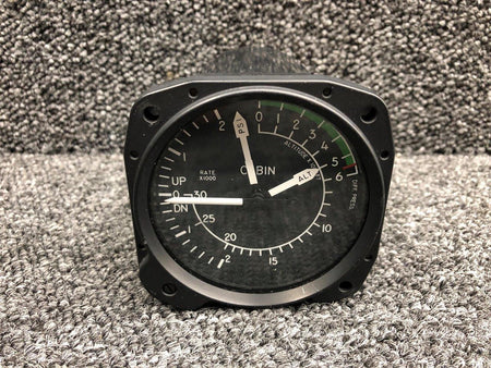 United Instruments 3300-J39 United Instruments Multifunction Tri-Gauge Assembly