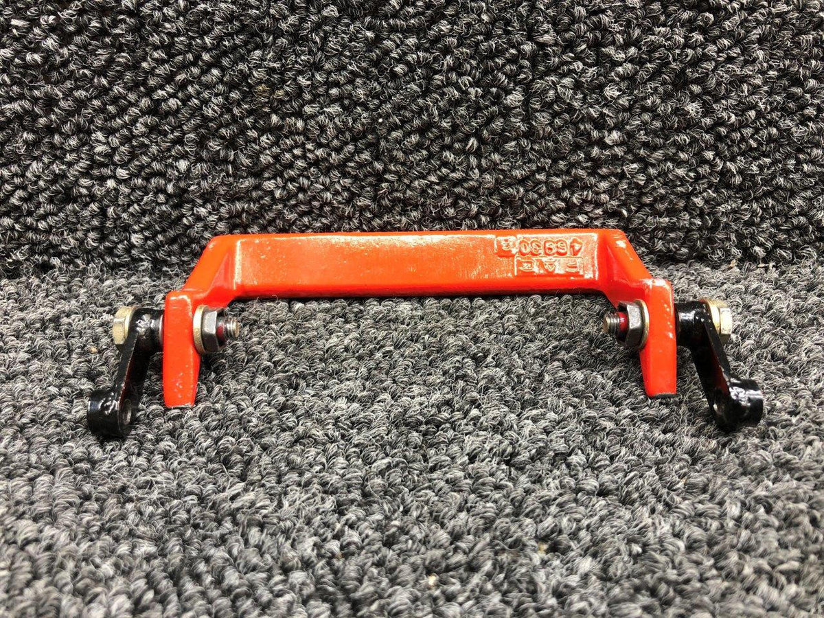 Piper Aircraft Parts 82785-002 Piper PA46-350P Emergency Door Handle