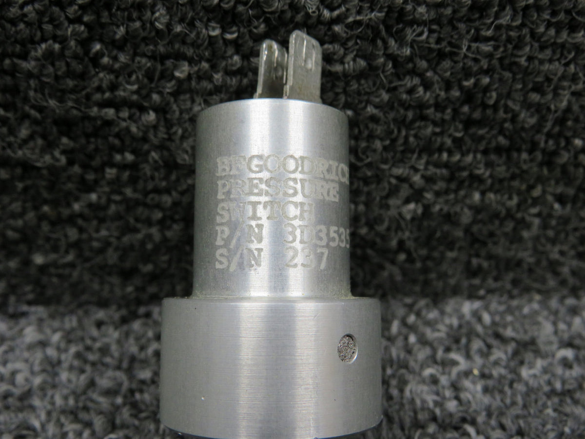 N787HP-KXAD65BS-OG