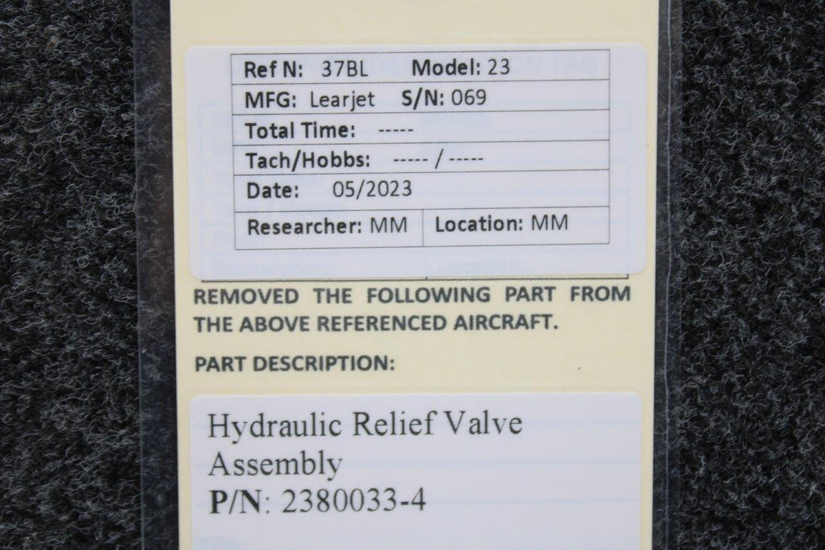 Learjet 2380033-4 Learjet 23 Hydraulic Relief Valve Assembly
