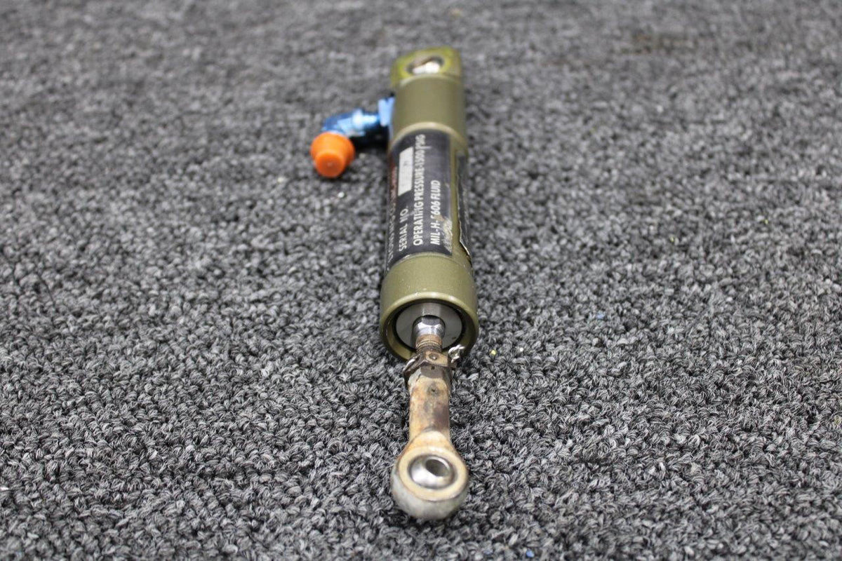 Learjet LMC-H310 (Alt: 660055-1) Learjet Lyons Door Uplock Actuator Assembly (Corrosion)