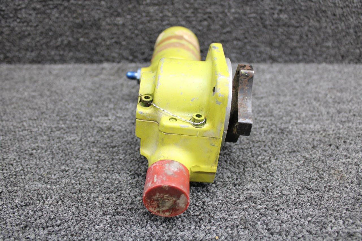 Cessna Aircraft Parts 1280501-2 (Use: 1280511-4) Cessna 210C Main Gear Actuator RH