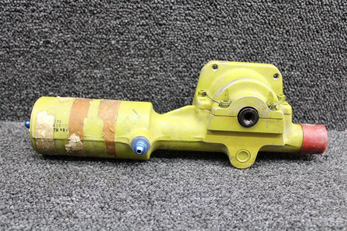 Cessna Aircraft Parts 1280501-2 (Use: 1280511-4) Cessna 210C Main Gear Actuator RH