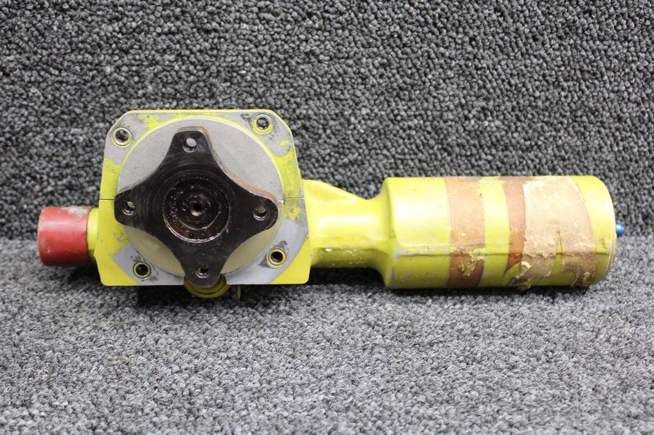 Cessna Aircraft Parts 1280501-2 (Use: 1280511-4) Cessna 210C Main Gear Actuator RH