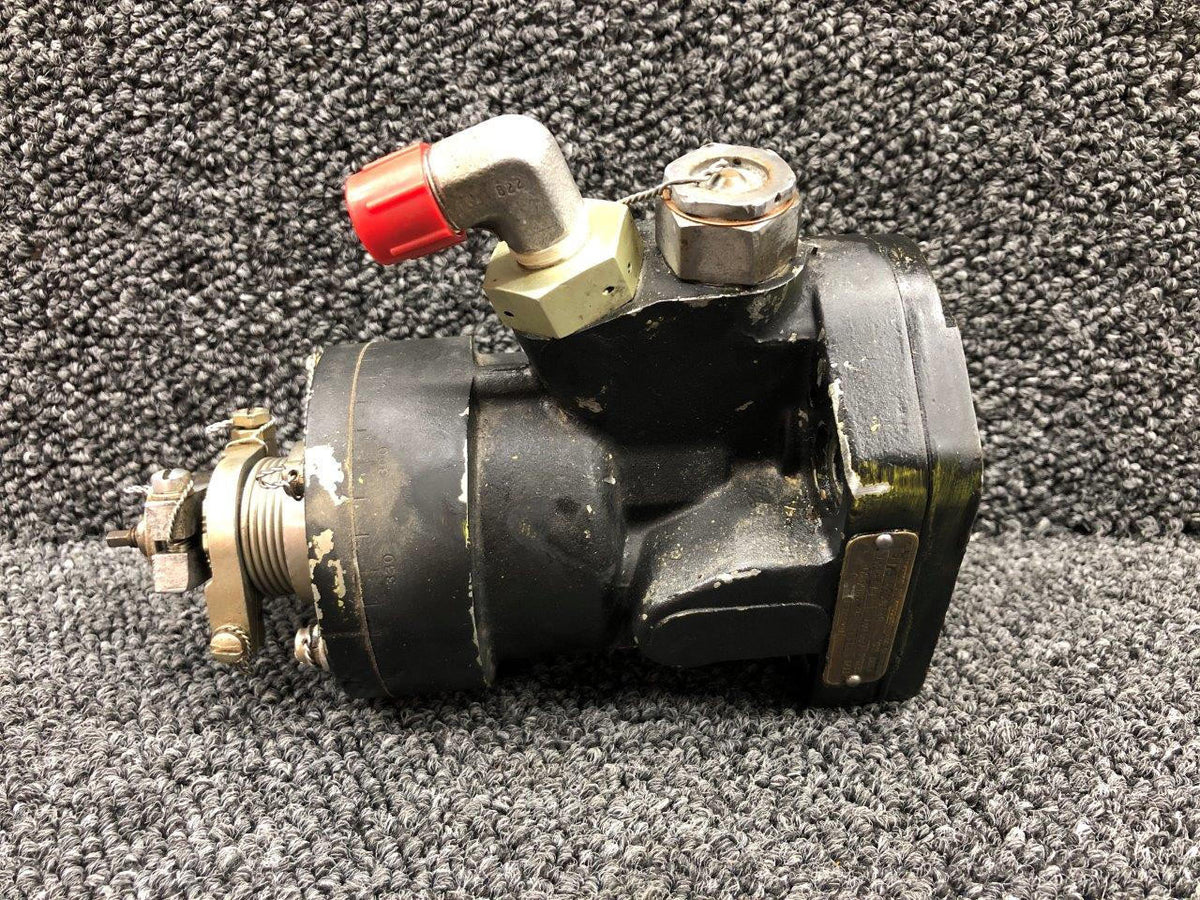 Woodward D210439B/S Continental IO-520-CB3 Woodward Prop Governor (Prop Struck, Core)