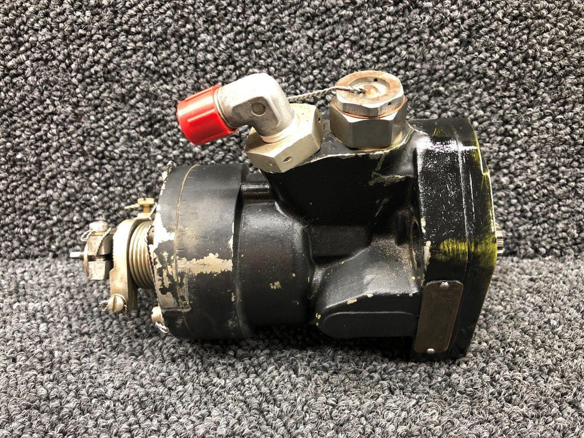 Woodward D210439B/E Continental IO-520-CB3 Woodward Prop Governor (Prop Struck, Core)