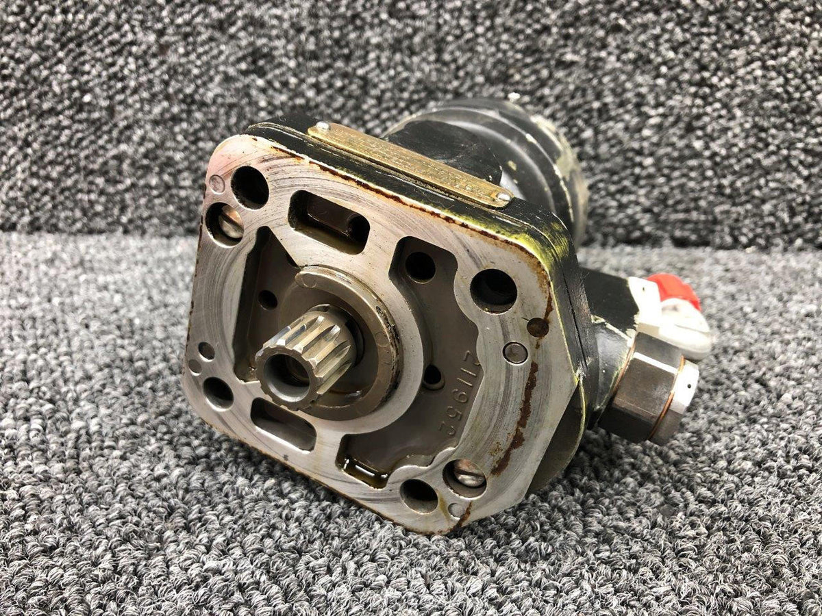 Woodward D210439B/E Continental IO-520-CB3 Woodward Prop Governor (Prop Struck, Core)