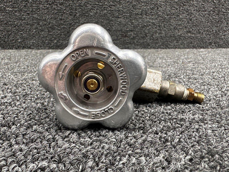 Beechcraft Parts Beechcraft 95-C55 Oxygen Regulator Valve with Gauge