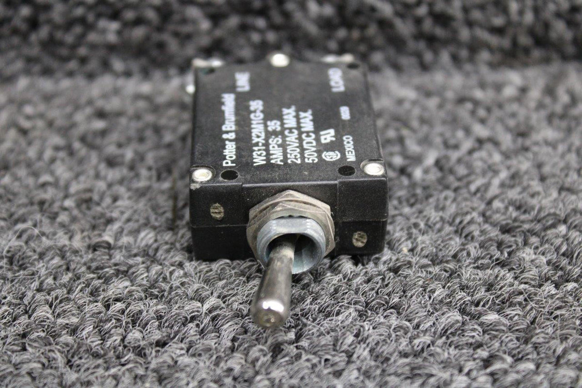 Potter and Brumfield W31-X2M1G-35 Potter-Brumfield Toggle Switch (Volts: 50-250) (Amps: 35) (NOS)