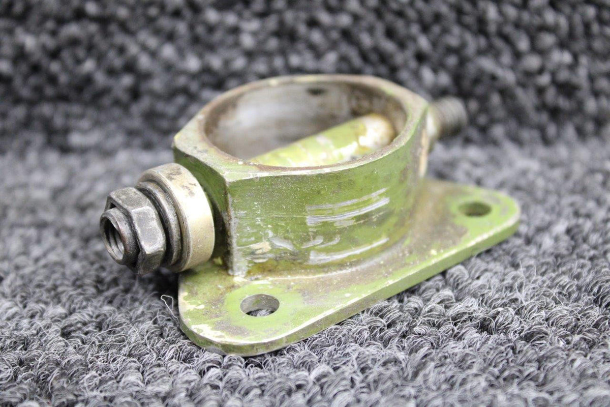 Cessna Aircraft Parts 5035005-5 (Alt: 5035005-3) Cessna 414 Elevator Fitting LH
