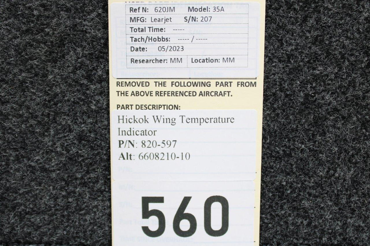 Learjet 820-597 (Alt: 6608210-10) Hickok Learjet 35A Wing Temperature Indicator