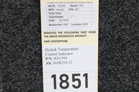 Learjet 820-599 (Alt: 6608210-12) Hickok Learjet 35A Temperature Indicator