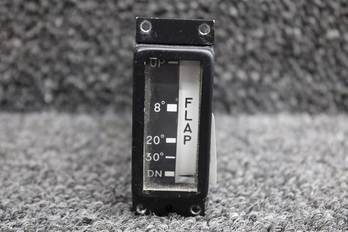 Learjet 820-646 (Alt: 660210-25) Hickok Learjet 35A Flap Position Indicator