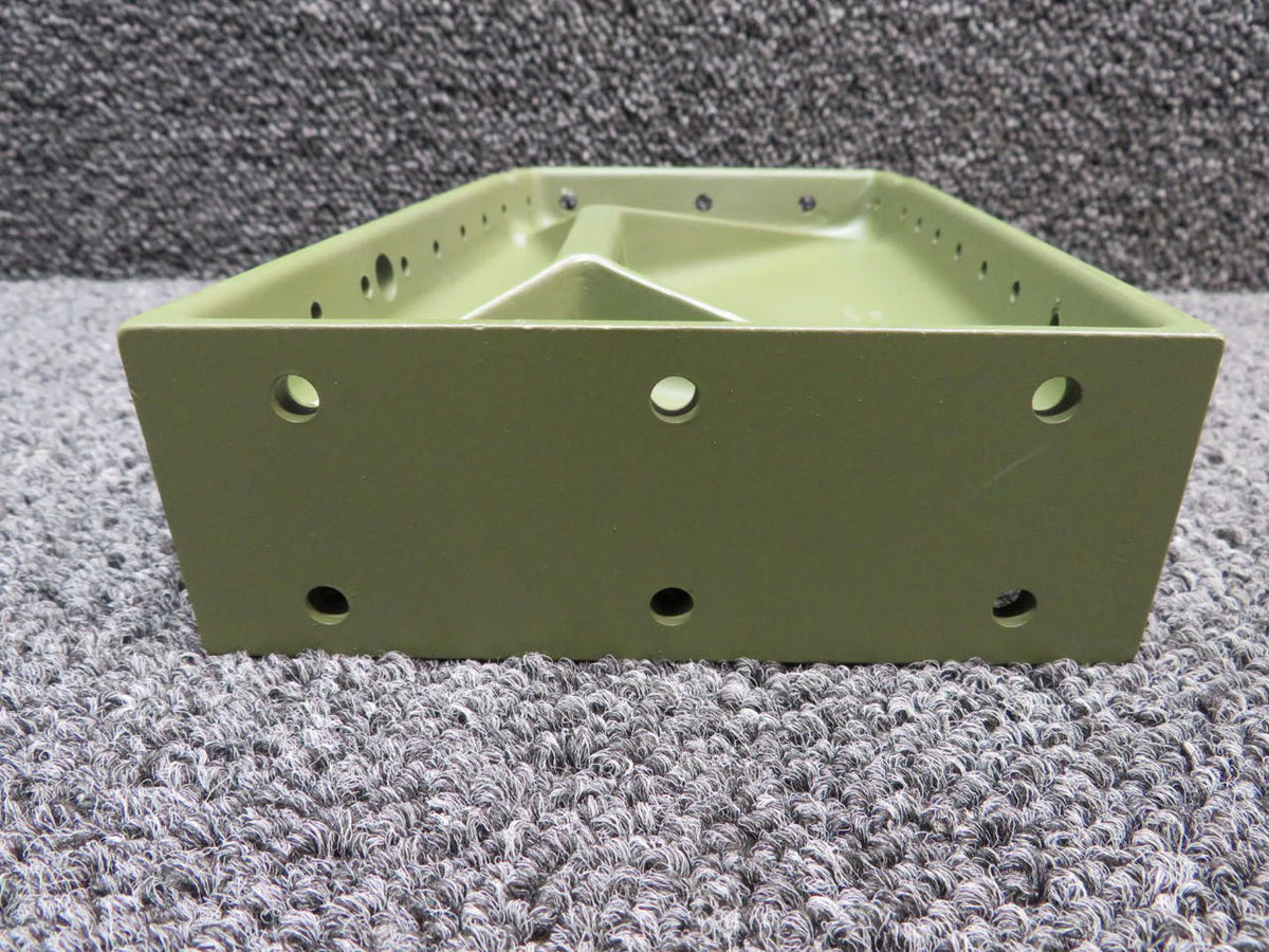 Cessna Aircraft Parts 0541122-1 Cessna 172G Main Gear Support Inboard LH (Zinc Chromated)