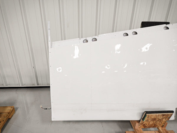 1220002-33 Cessna 210 Wing Structure Assembly LH (Hail Damage)