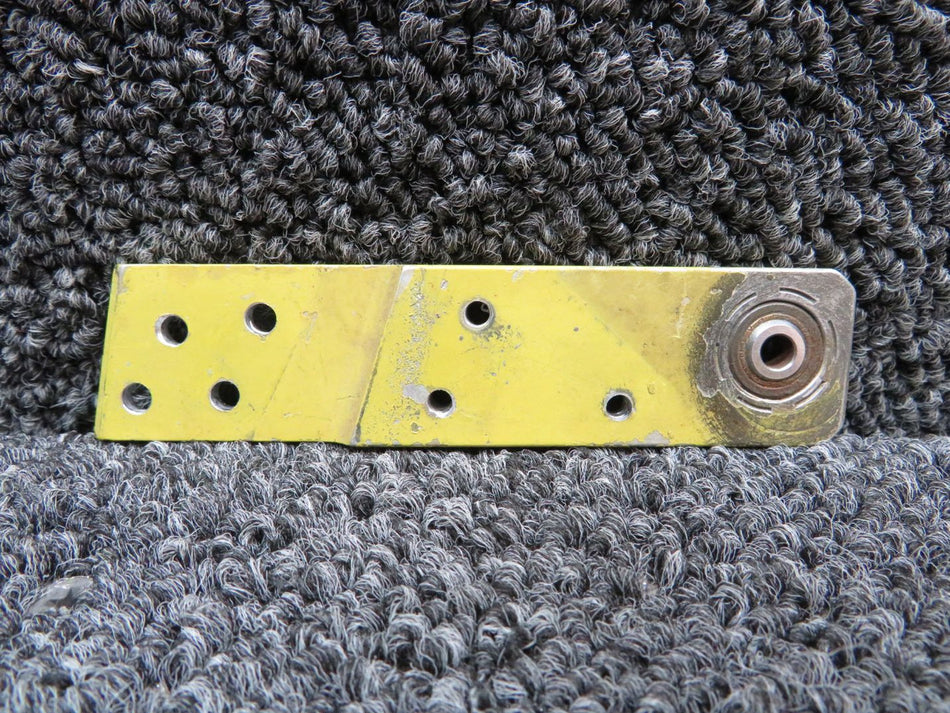 240022-906 Mooney M20 Flap Hinge Block