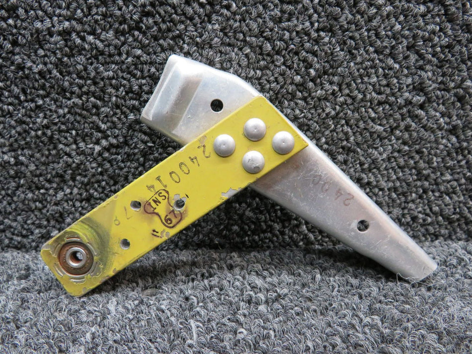 240014-078, 240022-903 Mooney M20 Flap Hinge Rib and Hinge Block RH