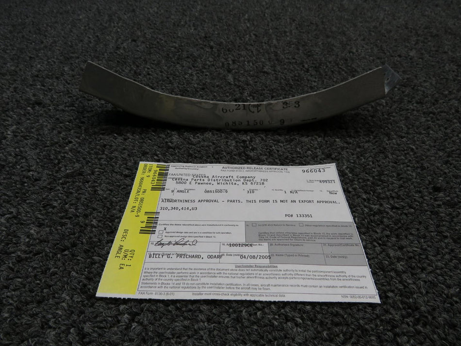 0851500-9 Cessna 300-400 Series Angle with 8130-3 (New Old Stock)