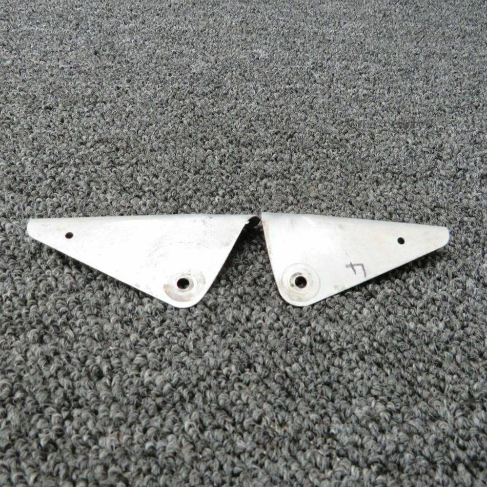 2213057-2 / 2213058-2 Cessna TR182 RH Nose Gear Door Bracket Fwd and Aft Kit