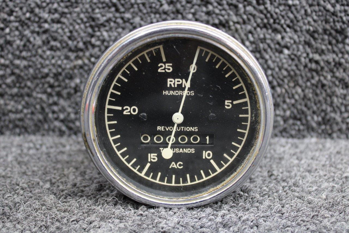 GMC Tachometer Indicator (Hours: .1)