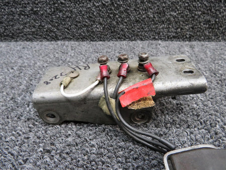 Does Not Apply C-40029, C-40179 De-Ice Bracket and Block Assembly