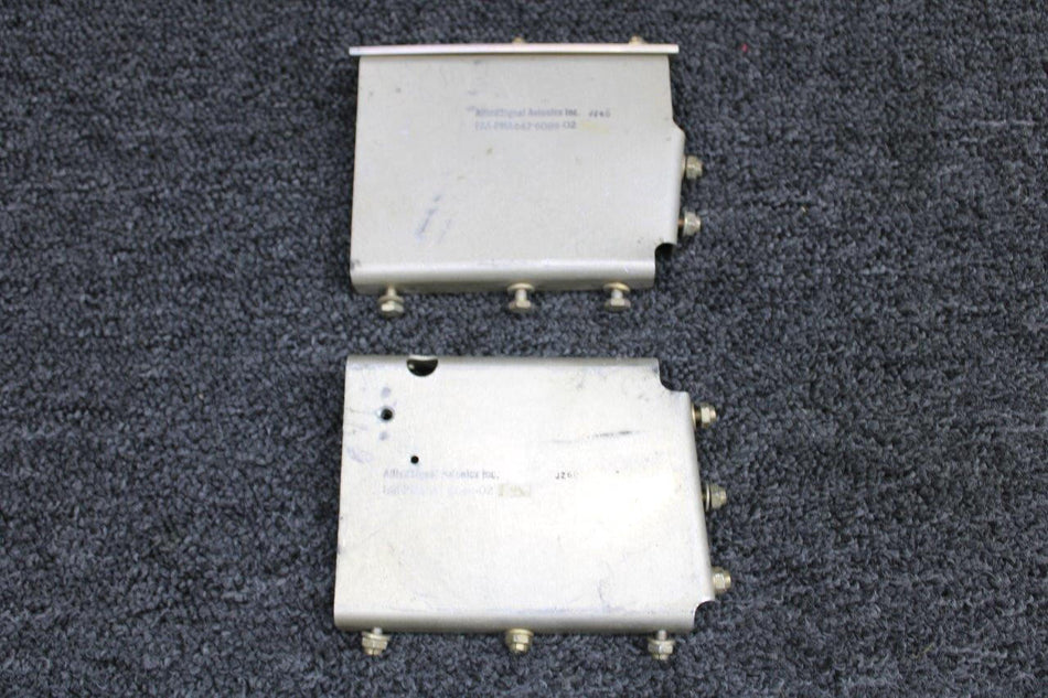 Allied Signal 047-6088-02, 047-6089-02 Allied Signal Roll Servo Bracket Upper and Lower