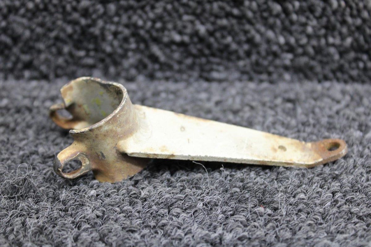 Mooney Aircraft Parts & Accessories 550015-004 Mooney M20 Main Gear Door Support RH