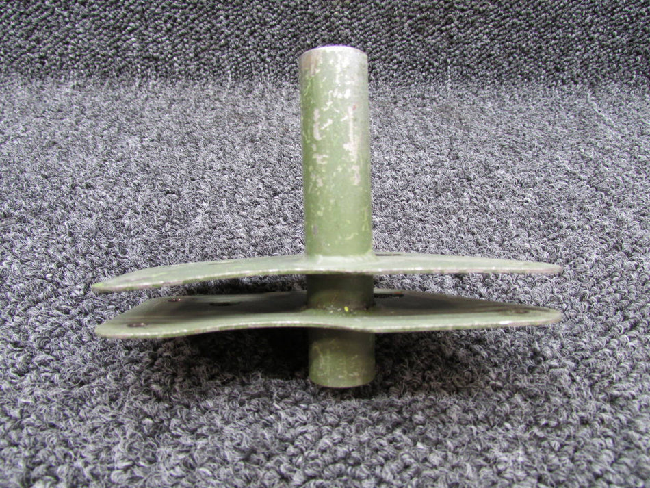 0422430-7 Cessna 172S Aileron Bellcrank Assembly LH