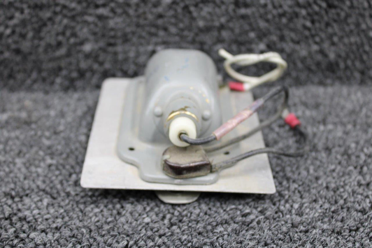 Grimes B-3555A-89 Grimes Cabin Dome Light Assembly with Switch (Volts: 13)