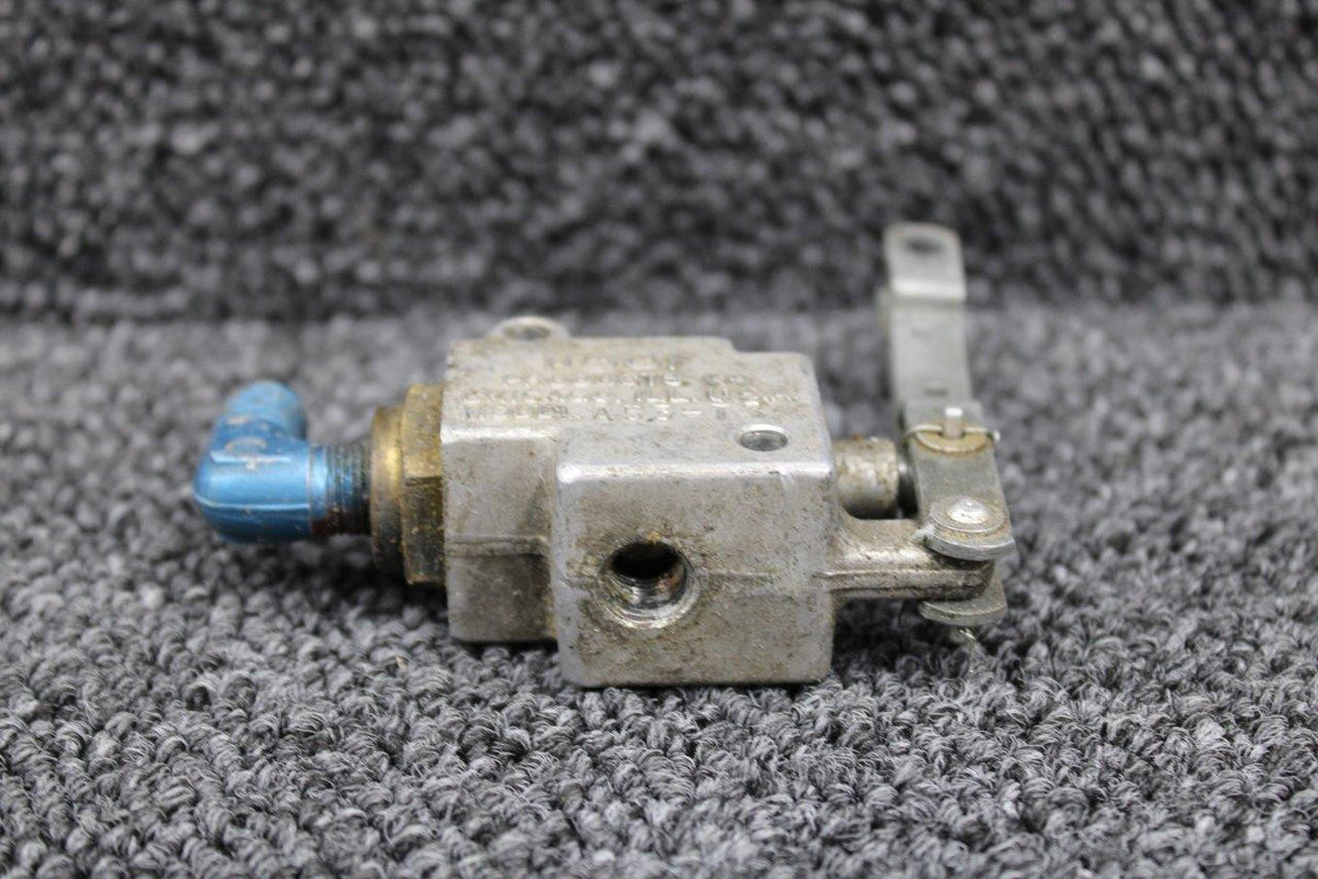 Hoof Products A53-T7 Hoof Products Parking Brake Valve Assembly