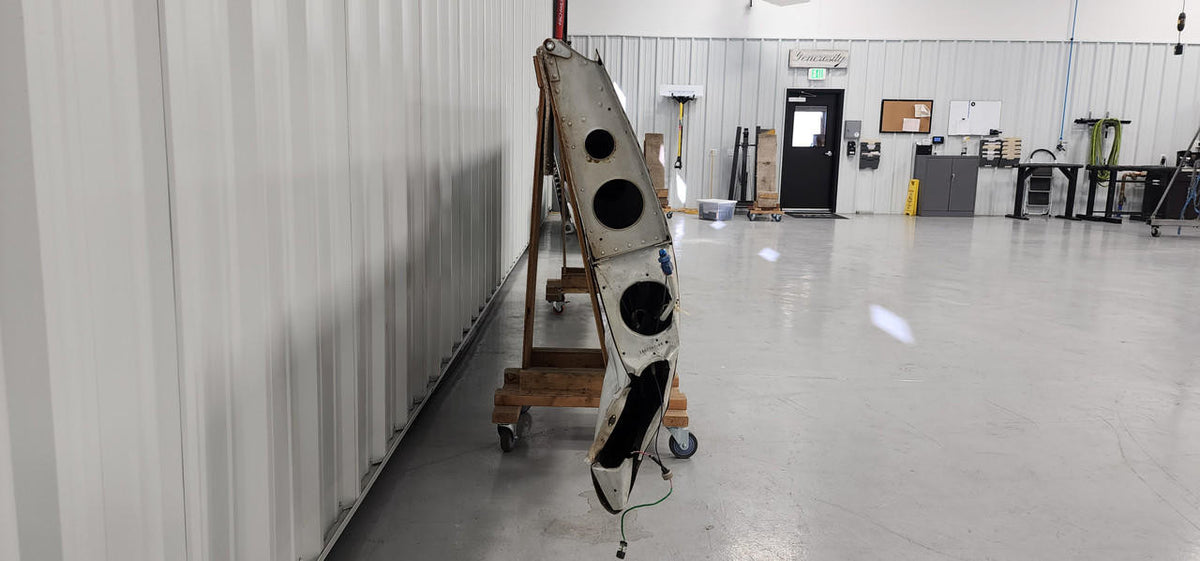 Cessna Aircraft Parts 1722002-13 Cessna 177 Wing Structure Assembly (Damaged)