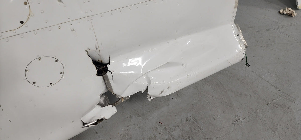 Cessna Aircraft Parts 1722002-13 Cessna 177 Wing Structure Assembly (Damaged)