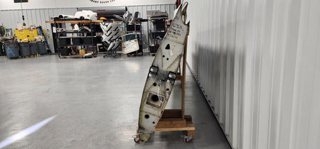 Cessna Aircraft Parts 1722002-13 Cessna 177 Wing Structure Assembly (Damaged)