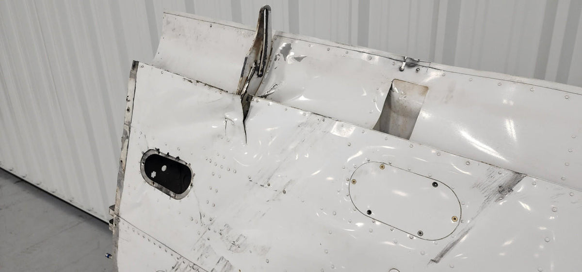 Cessna Aircraft Parts 1722002-13 Cessna 177 Wing Structure Assembly (Damaged)