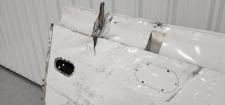Cessna Aircraft Parts 1722002-13 Cessna 177 Wing Structure Assembly (Damaged)