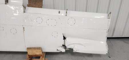 Cessna Aircraft Parts 1722002-13 Cessna 177 Wing Structure Assembly (Damaged)
