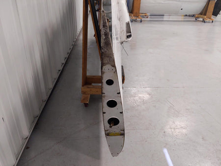 Beechcraft Parts 96-110005-622 Beechcraft 95-C55 Wing Structure Assembly RH