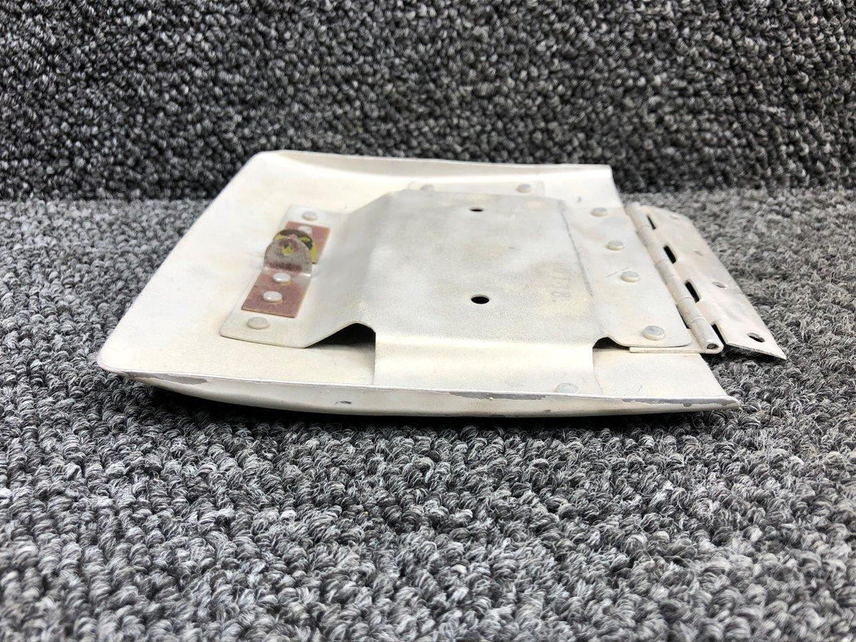 Mooney Aircraft Parts & Accessories 640138-009 Mooney M20G Cowling Air Scoop Door Assembly with Hinge