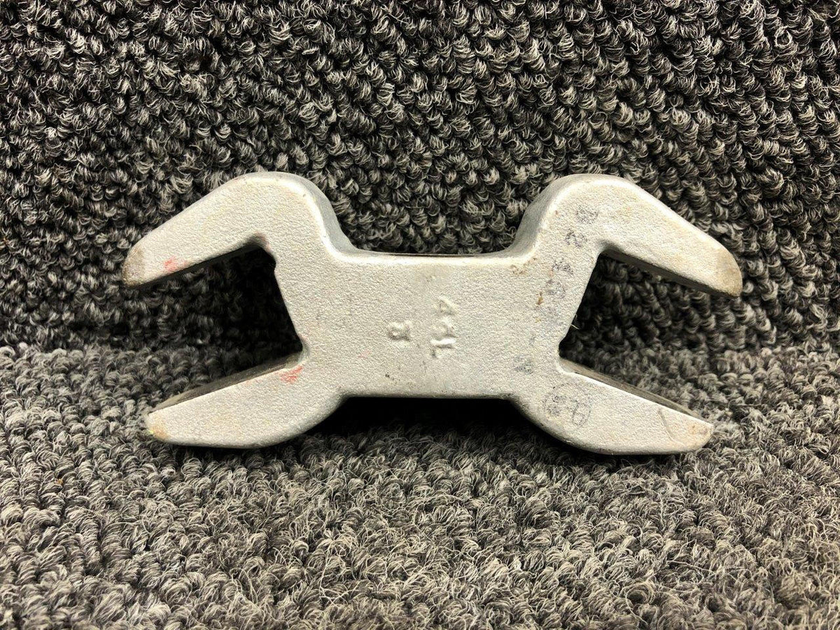 Hartzell B-2457 Hartzell Internal Propeller Blade Fork (2 Blade)
