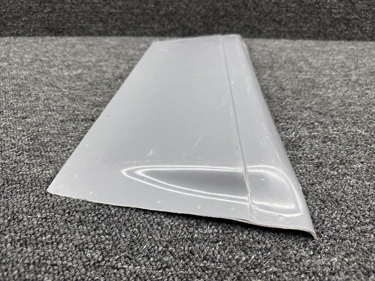 Piper Aircraft Parts LSM-100-002-4 Piper Fairing RH