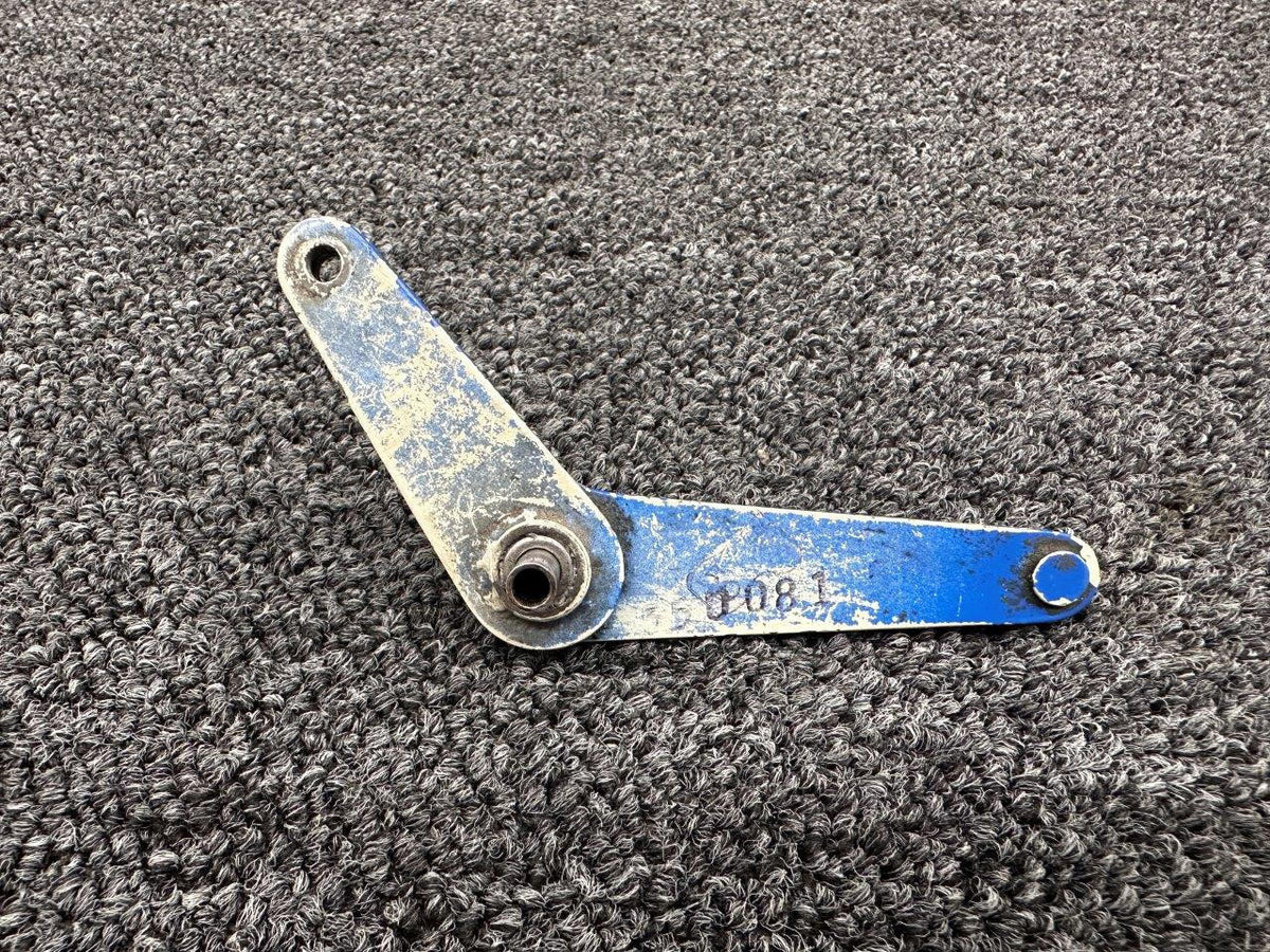 Mooney Aircraft Parts & Accessories 550081-501 Mooney Main Gear Retract Bellcrank LH